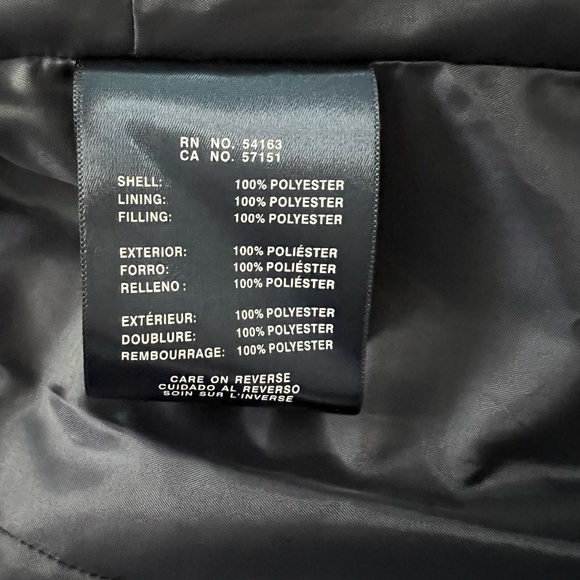 ⭐️ Firm Price ⭐️ New with tags Tommy Hilfiger jacket - Picture 6 of 6